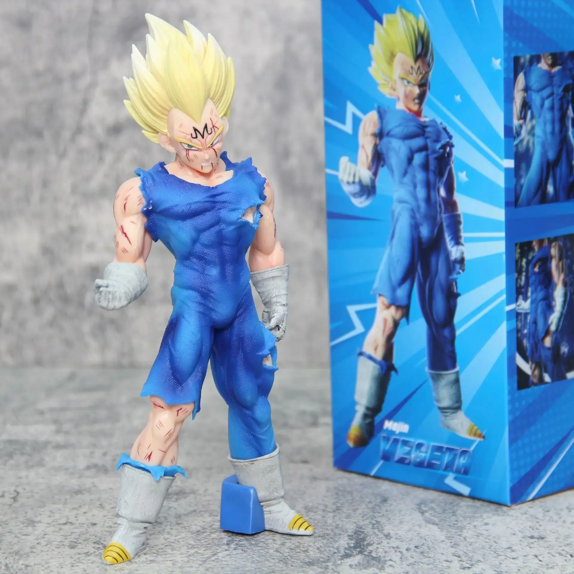 Super Saiyan Prince Vegeta Figure – Stylish Anime Statue in Standing Pose