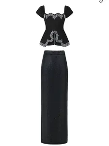 High Quality New Design 2 pieces Ladies luxurious crystal pearls top and Beading Skirt set Summer Sets Women