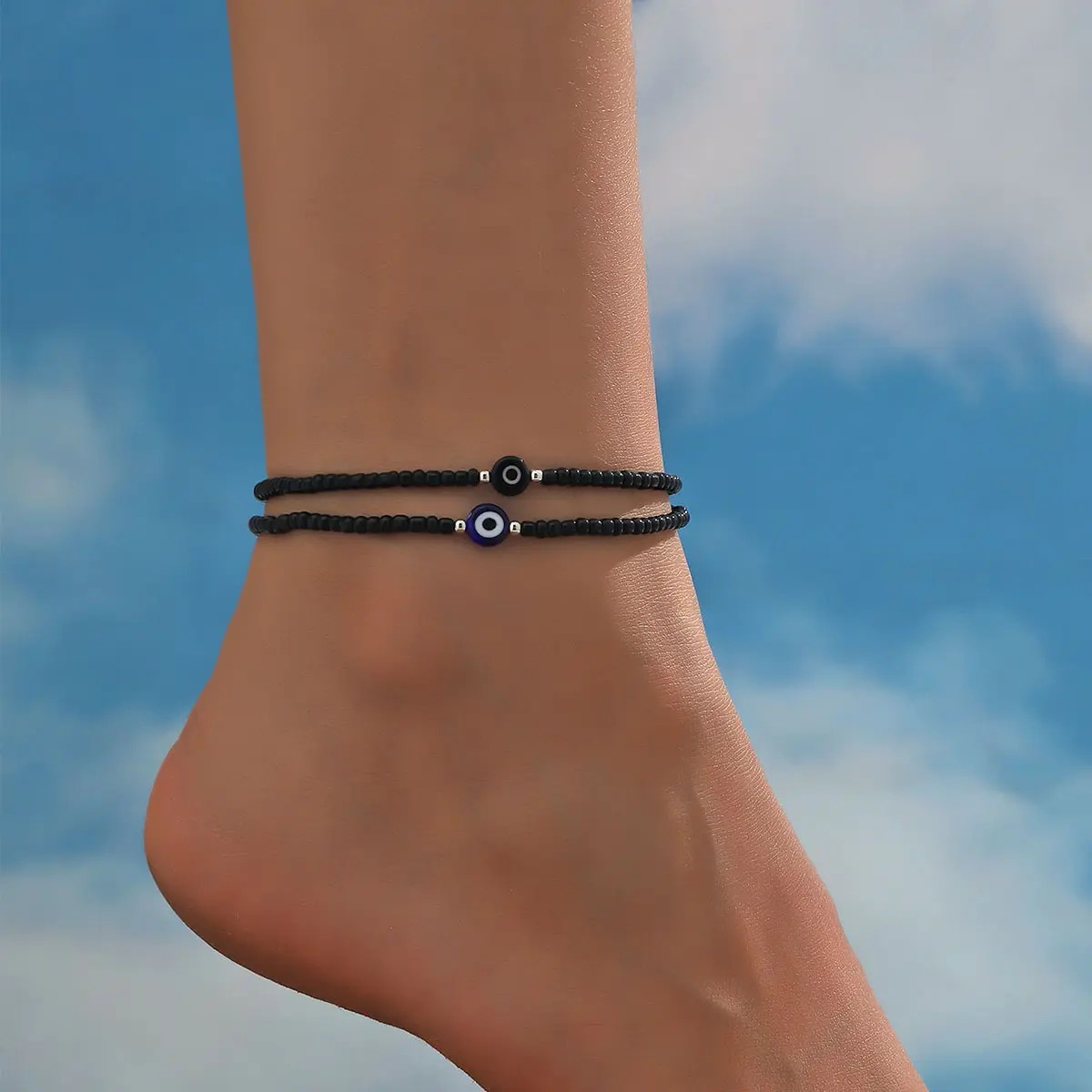 2 pieces of lady's Devil's Eye anklets, simple beach resort-style ankle accessories 2 pieces of lady's Devil's Eye anklets, simple beach resort-style ankle accessories