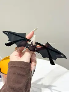 Bat Design Sunglasses, New Fashion Creative Sunglasses for Women & Men, Fashion Accessories for Party, Daily Clothing Decor, Perfect for Student for Gift, Party Event Props