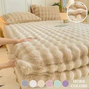 1pc Ultra Soft Faux Rabbit Fur Plush Bed Cover – Elastic Fitted & Machine Washable, Warm Light Beige, Skin-Friendly, Non-Shedding & No Fading, Perfect for Bedroom & Guest Room Comfort, Fluffy Cozy Bedding, Durable Luxury Home Décor for Comfort Seekers