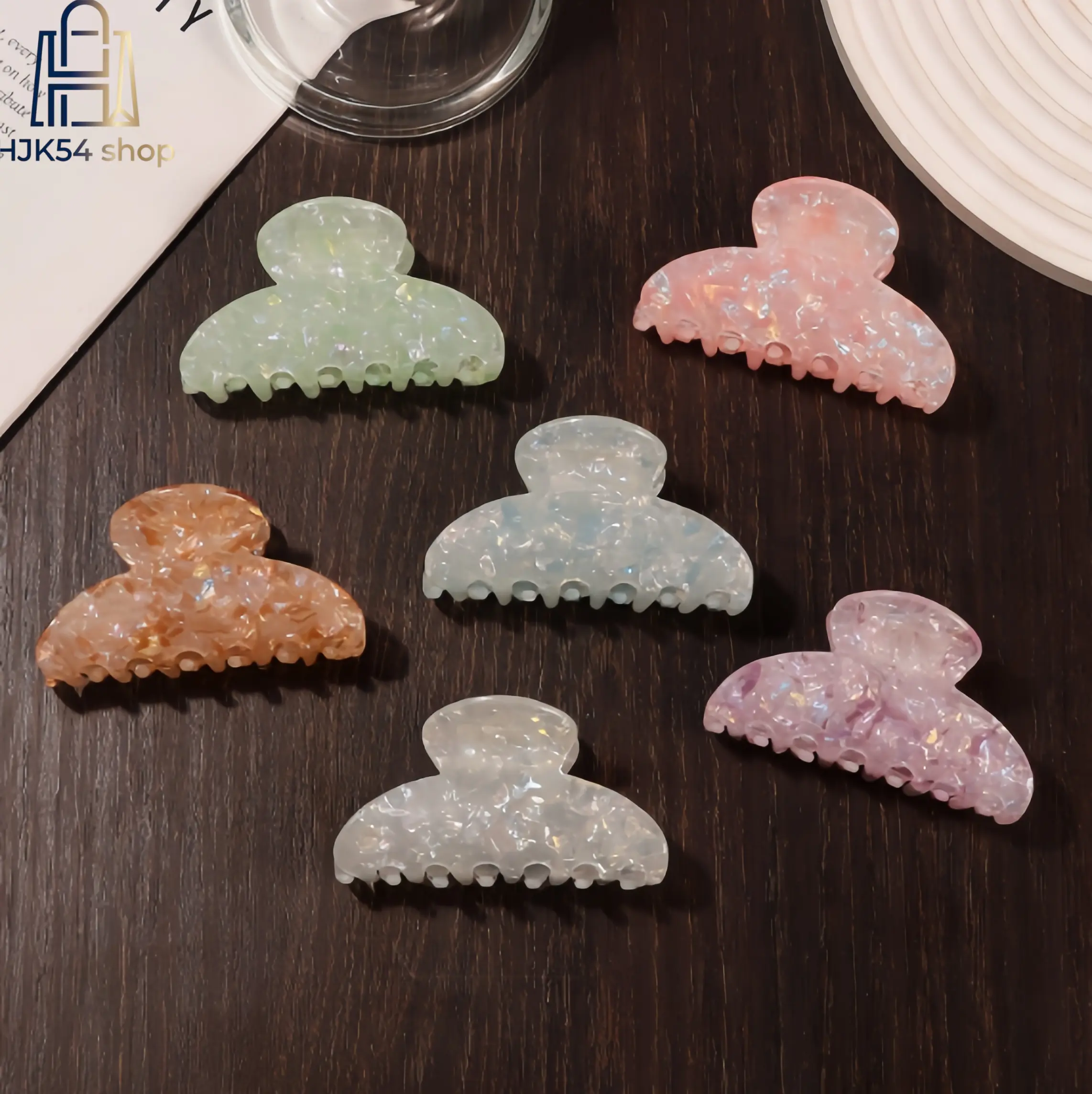Iridescent Glitter Acrylic Hair Claw Clips Large Pastel Marble Hair Catch Barrette Strong Hold Shark Claw Clip for Thick Long Hair Daily Casual Hair Accessory