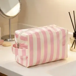 🎀 Cute Preppy Aesthetic | 1 Pc Striped Makeup Organizer Bag | Portable Zipper Beauty Pouch For Girls