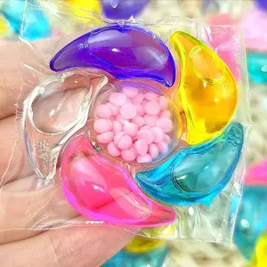 Six-Cavity Technology Laundry Pods! 6-In-1 Scented Clean Washing Balls, Long-Lasting Fragrance & Softening, Lazy People's Choice, Detergent Ball, Cleaning