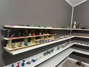 LIVE Sale 300 to 600 Articulated Decore Figurines Print