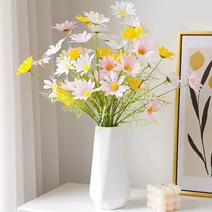 10 Piece 5 Head Chamomile Daisy Faux Floral Artificial Flowers, Living Room Decor Home Decoration Photography Props Wedding Handheld Bouquet Fake Flowers Home Decor Accessory