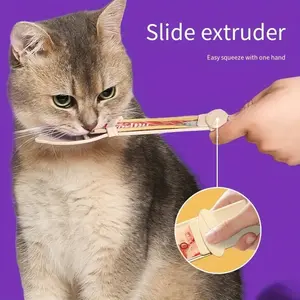 Cat Food Feeder Squeezer Spoon, Easy-To-Squeeze Cat Treat Dispenser, Long Handle Wet Food Feeder, Durable Plastic Pet Snack Spoon