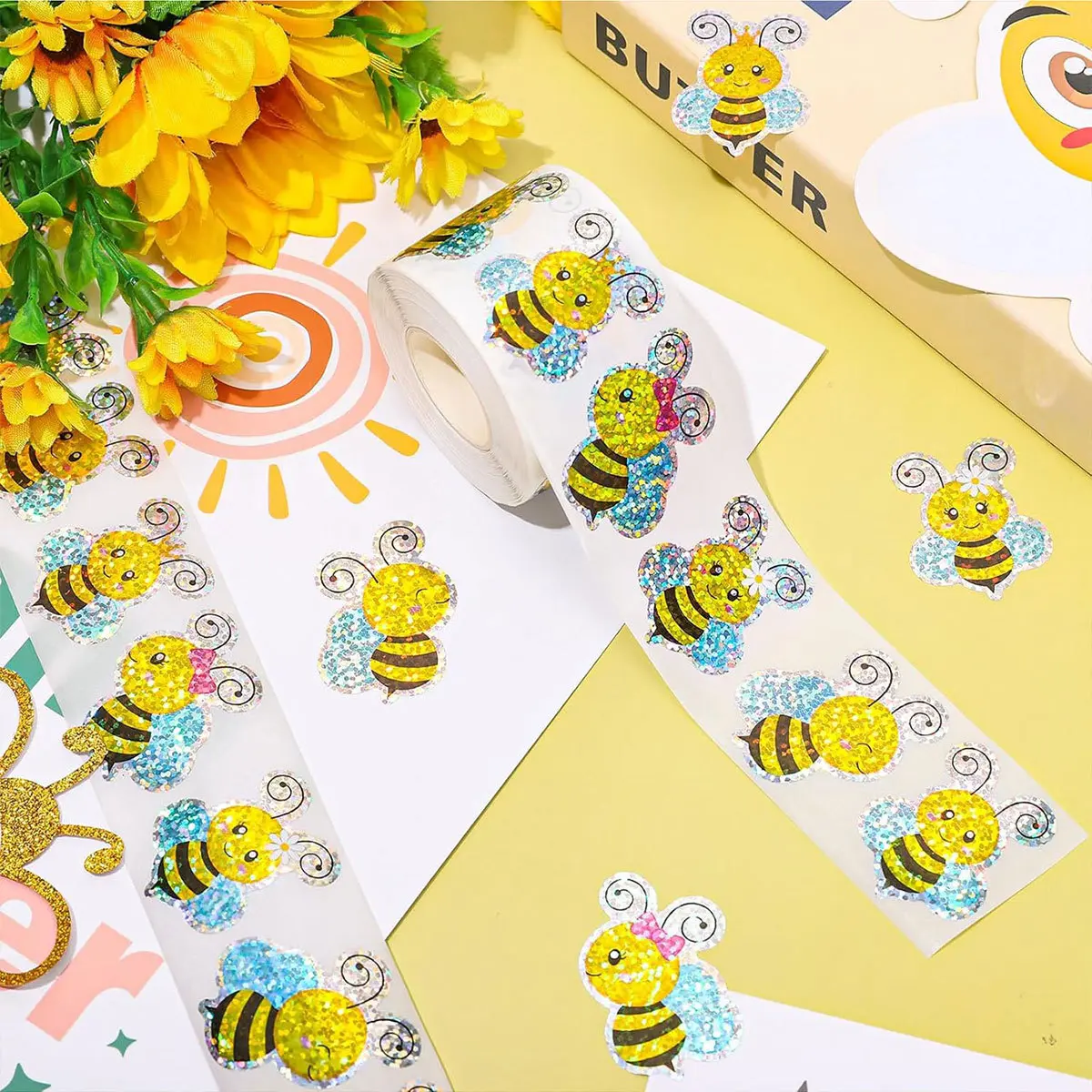 (500 Stickers/roll) Rainbow Bee Waterproof Self-Adhesive Decorative Craft Scrapbooking Stickers Includes Sticker for Wedding Birthday Party Envelope Scrapbook Supplies Scrapbook Accessories DIY Sticker Cute Animal Stickers Decoration Sticker