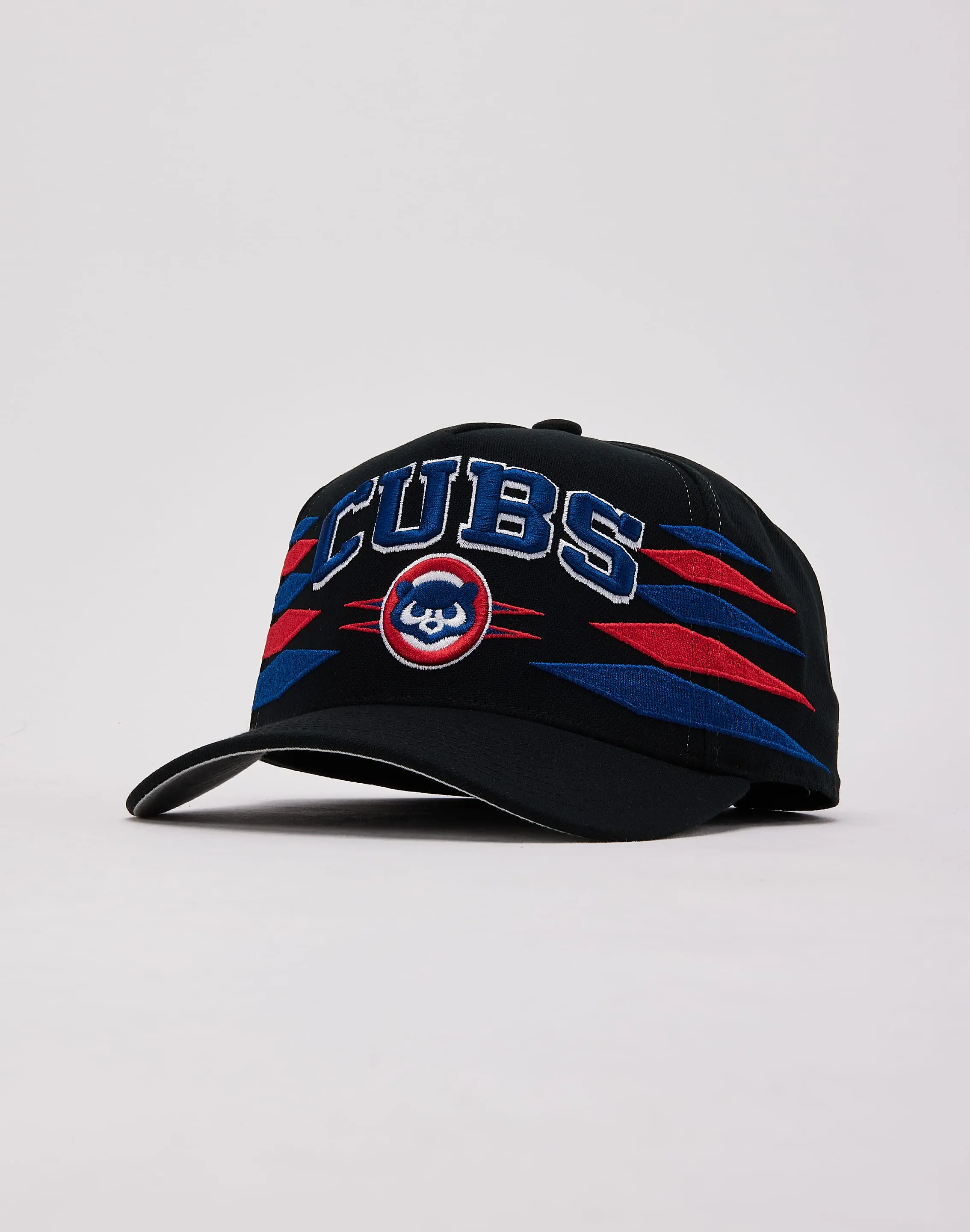 Mens Mitchell & Ness MLB Chicago Cubs Diamond Pro Pinch Snapback Hat Mens Mitchell & Ness MLB Chicago Cubs Diamond Pro Pinch Snapback Hat