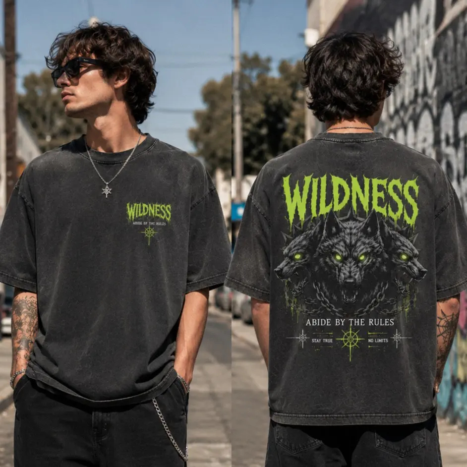 Dark Wolf Graphic Comfort Colors Tee, Wilderness Streetwear Shirt, Oversized Graphic T-Shirt, Gothic Fashion Gift for Men