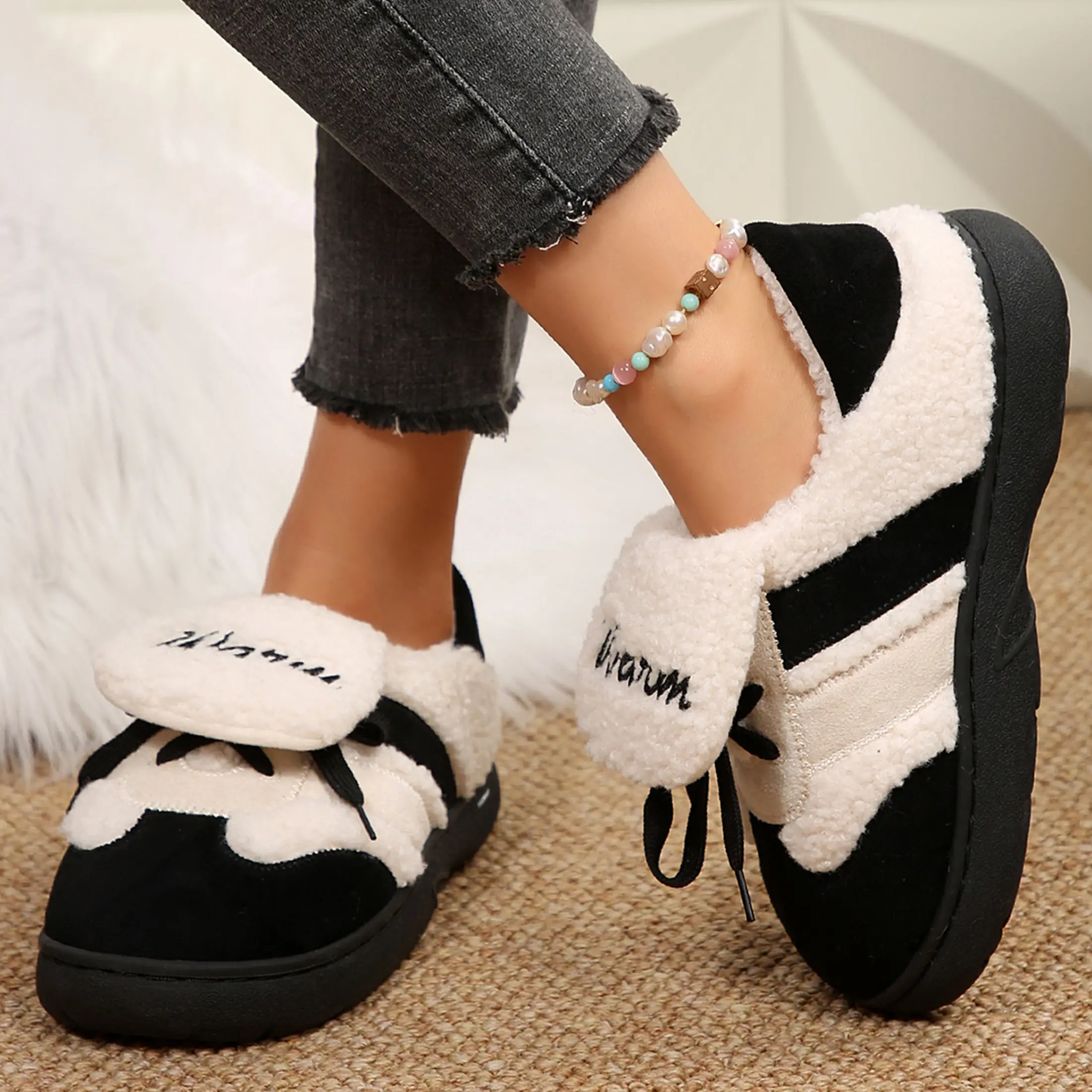 Women's Cute Patchwork Shearling Shoes Warm Lined Winter Casual Lightweight Comfortable Lace-Up Walking Indoor Outdoor Shoes