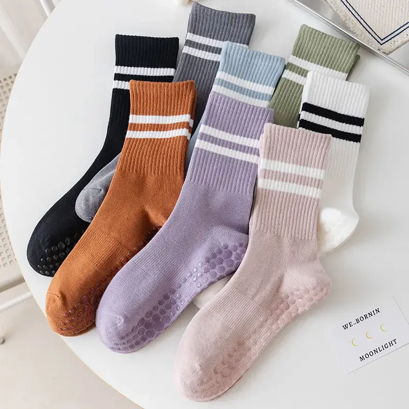 Women's Non-Slip Yoga Socks - 3 Pack - Tube Design, Cotton with Silicon Grip for Sport, Anti-Slip Pilates Socks |Women  Fitness | Non Slip Yoga socks