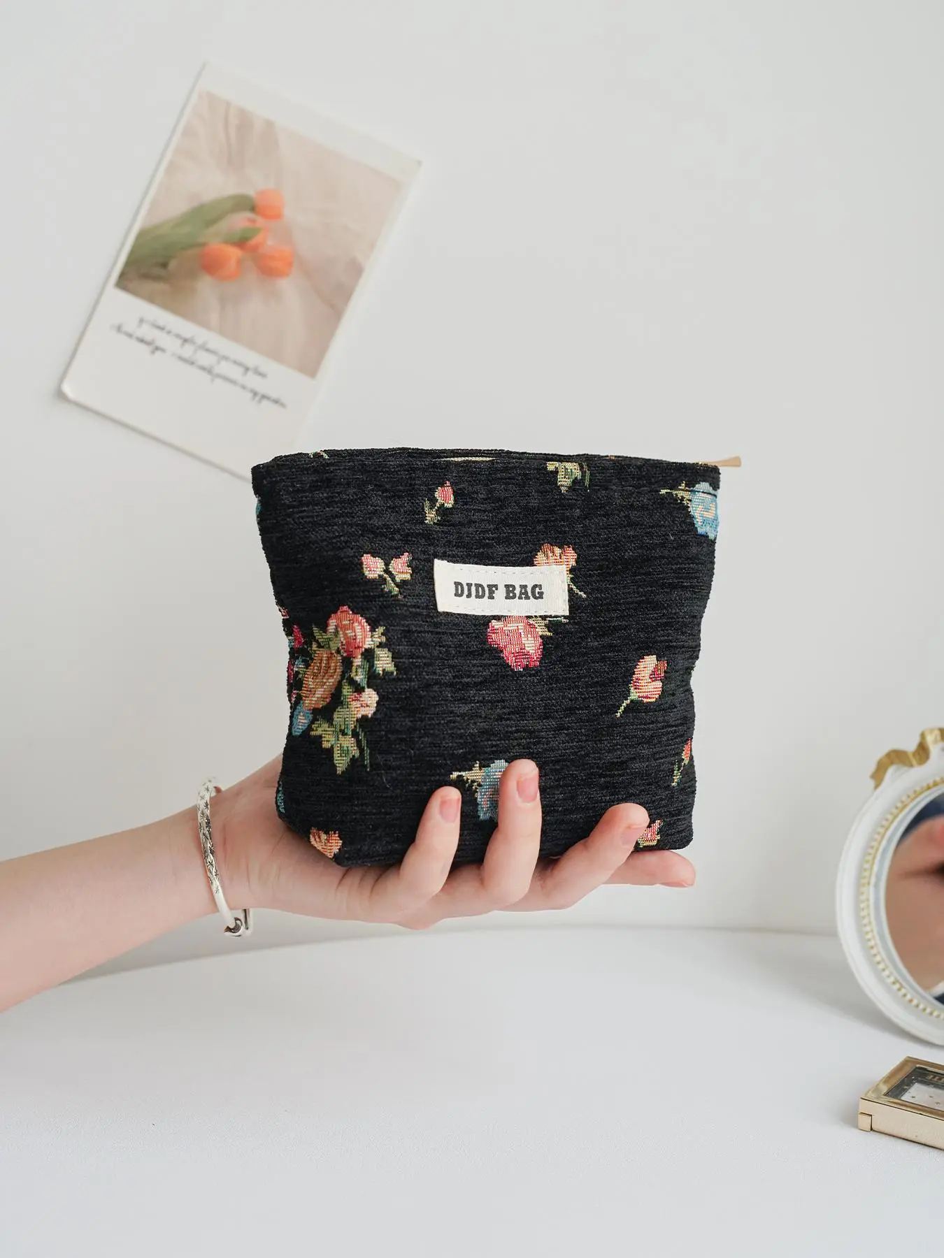 Floral Embroidered Makeup Bag, Portable Cosmetic Storage Bag, Cosmetics Bag, Cosmetic Bags, Zipper Makeup Organizer Pouch, Handheld Cosmetic Pouch, Makeup Pouch for Purse, Versatile Storage Bag for Travel, Office, Home