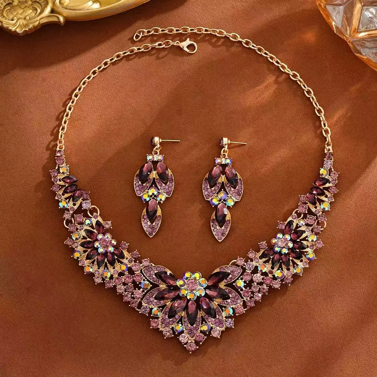 Colorful jewelry set