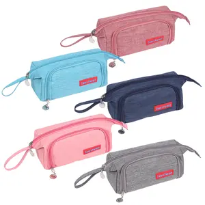 This pencil case has a fresh and sweet style, with a multi-layer partition design, multiple compartments and pen slots, which can neatly store pens and other stationery. It is a beautiful and practical stationery storage item.
