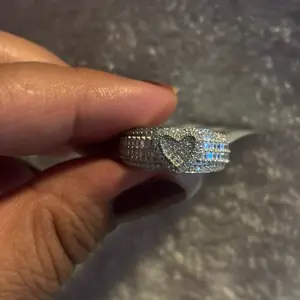 Silver 925 princess heart ring size 8