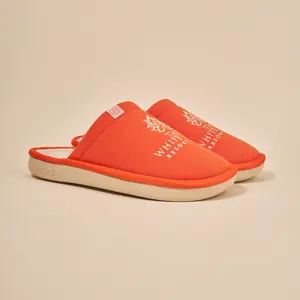 Essential The White Lotus - Orange - The White Lotus