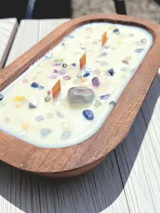 Cherry Blossom Osmathus Soy Candle with Fluorite Crystal – Floral Aroma, Self Care Gift