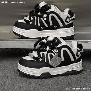 Q-AND 2025 new shoes, casual board shoes, couple design bread shoes, thick hemp rope LACES and silver pendants, are suitable for travel and sports Sneaker Athletic