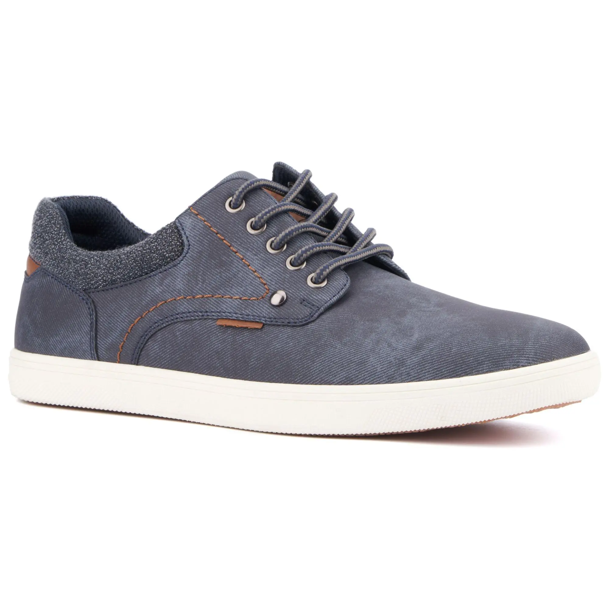 Reserved Footwe ar New York Men 's Dan Low Top Sneakers