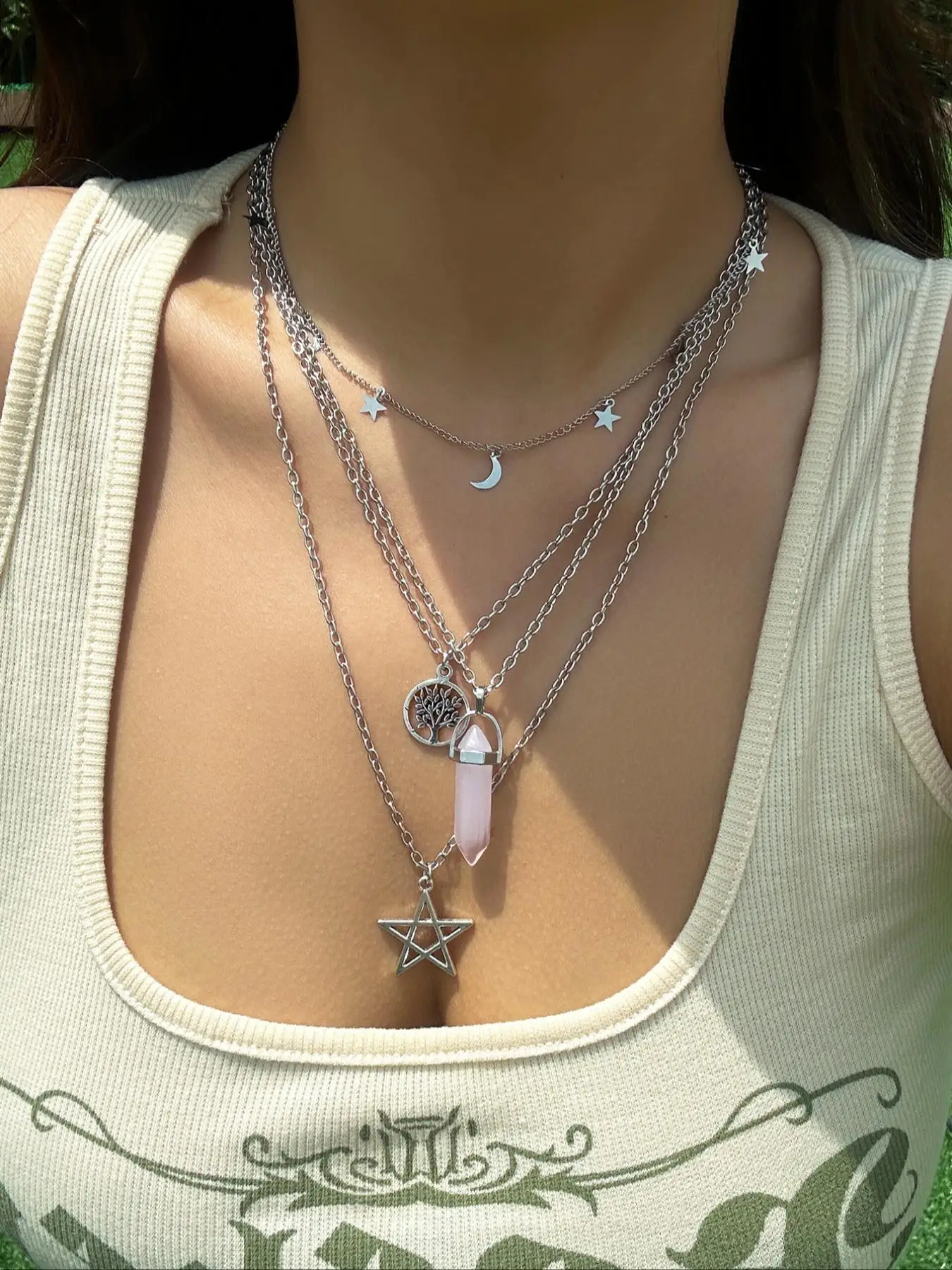 4pcs Vintage Star Moon Pendant Necklace for Women & Girls, Daily Wear Necklace, Girlfriend Gifts Jewelry, Fashion Chic Gorgeous Jewelry for Party, Dai