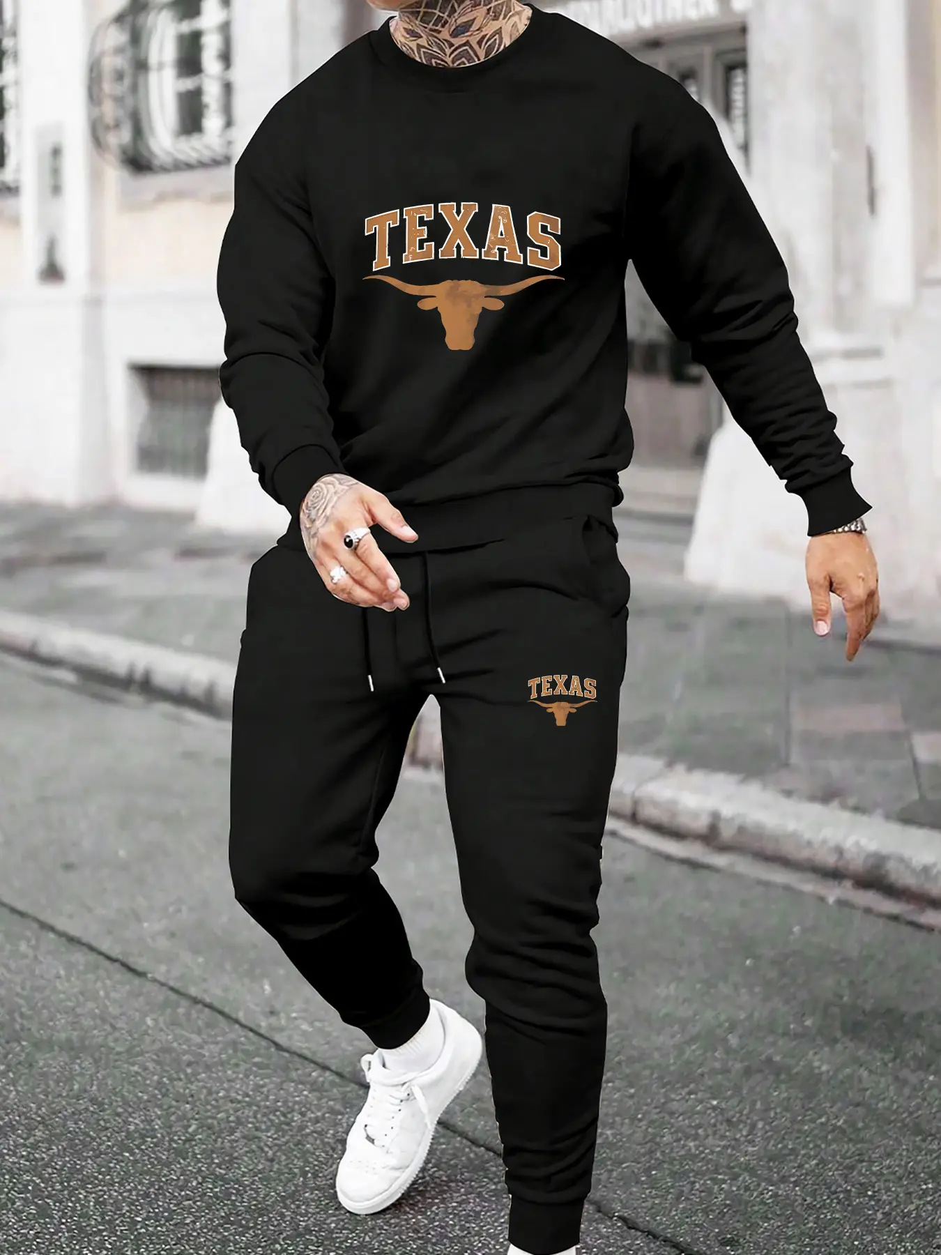 Fashionable and personalized two-piece men's set with long sleeves and pants printed with "Texas Longhorn Bull" daily casual simple round neck long sleeved spring and autumn clothing two-piece printed men's fashionable sportswear