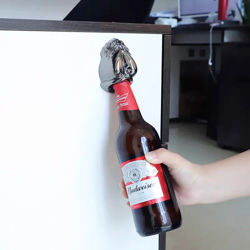 New - style creative beer bottle opener, fixed - type bottle opener, standard antique bronze bottle opener.