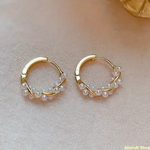 A pair of luxurious 18K gold-plated earrings, elegantly decorated with imitation Imitation Pearl, timeless female design earrings, Easter gift
