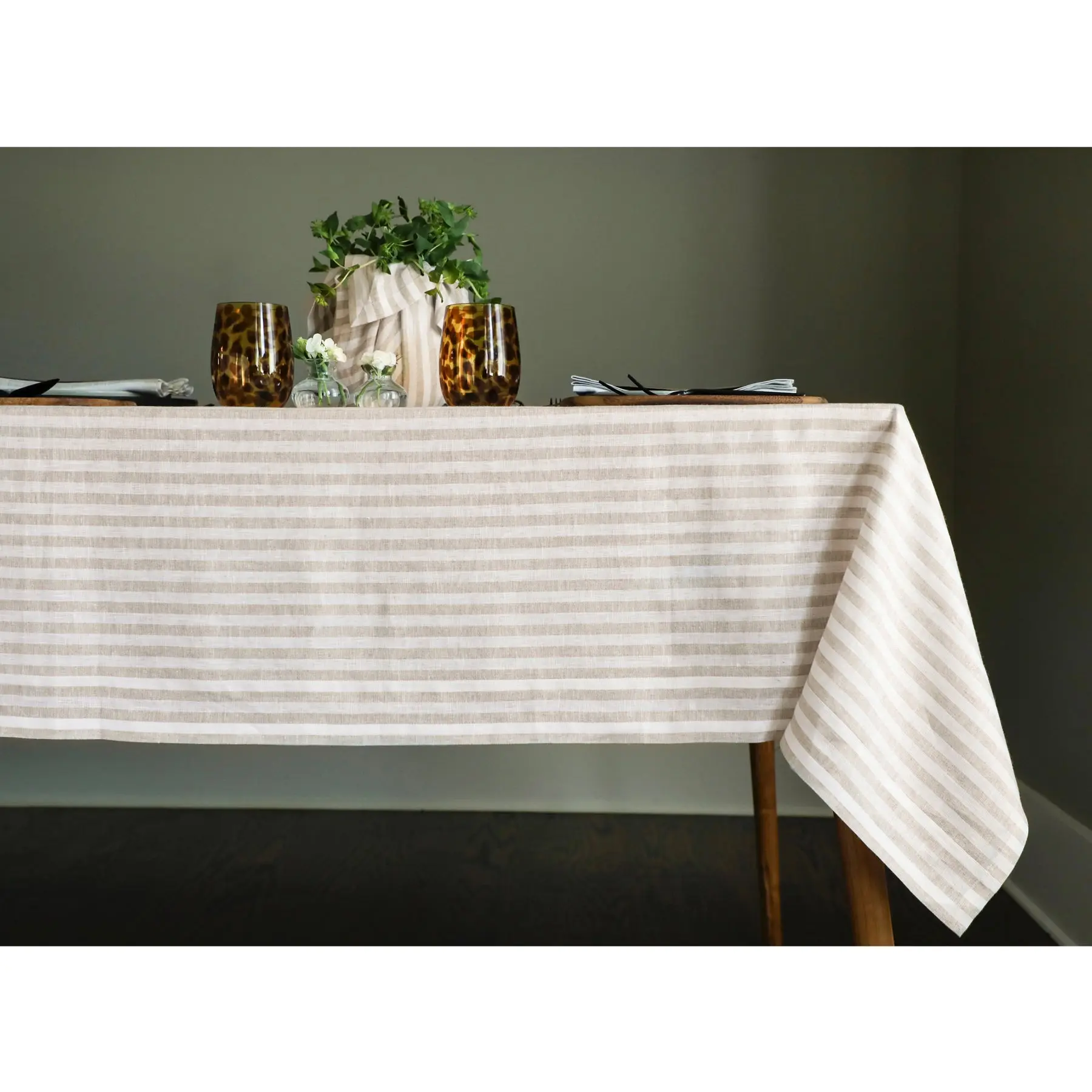 Solino Home Amalfi Stripe Tablecloth - Rectangular 1-Piece Pure Linen, Horizontal Stripes, Soft Fabric, Soft Colors, Coastal Vibe, Ideal for Home Decor