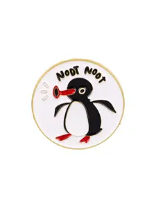Adorable Penguin Round Animal Enamel Badge, Unique Pin for Men and Women Daily Clothing Decoration, Personalized Party Accessory, Fashion Accessory