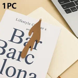 1 PC Spilled Coffee Bookmark, Cute Cool Marks for Reading, Funny Spill Coffee Cup Markers, Creative Leather Book Clip, Unique Design, Perfect Gift for Book Lovers, Durable and Stylish, Book Accessories