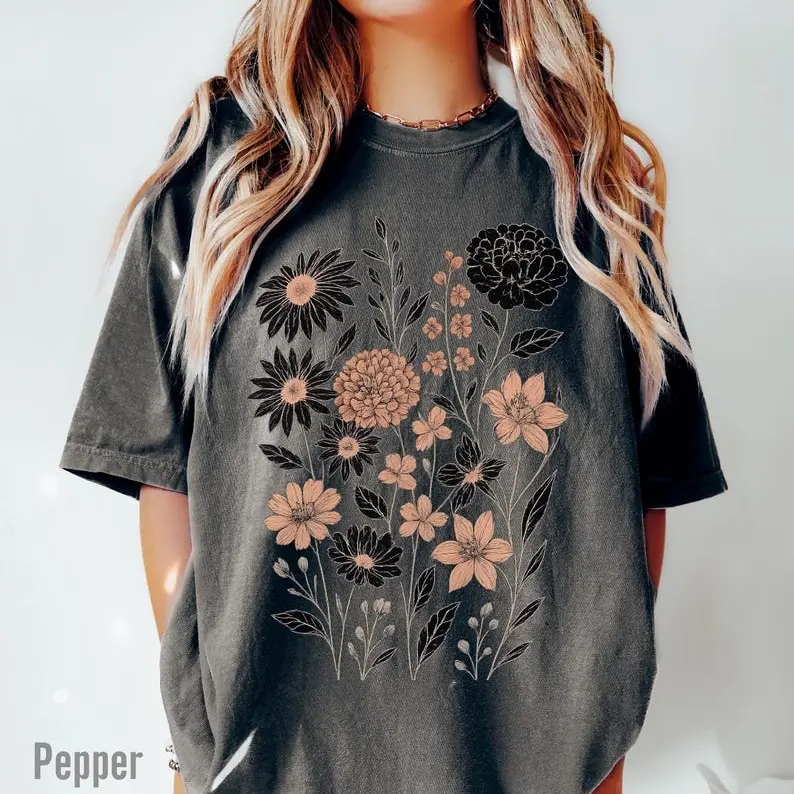 Comfort Colors Vintage Pressed Flowers TShirt Botanical Floral Tshirt Boho Cottagecore Tee Wildflowers Floral T-Shirt Gift for Gardener