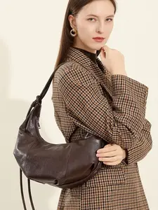 Genuine Leather Horn Bag Single-Shoulder Underarm Large-Capacity Commuter Women's Bag Stylish & Functional