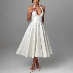 V-Neck Halter Jacquard Evening Gown for Seniors – Spring/Summer Elegance, Sleeveless, Backless, Waist-Trimmed Long Dress in Polyester–Ammonium Chloride Blend with 3D Effect for Banquets and Parties