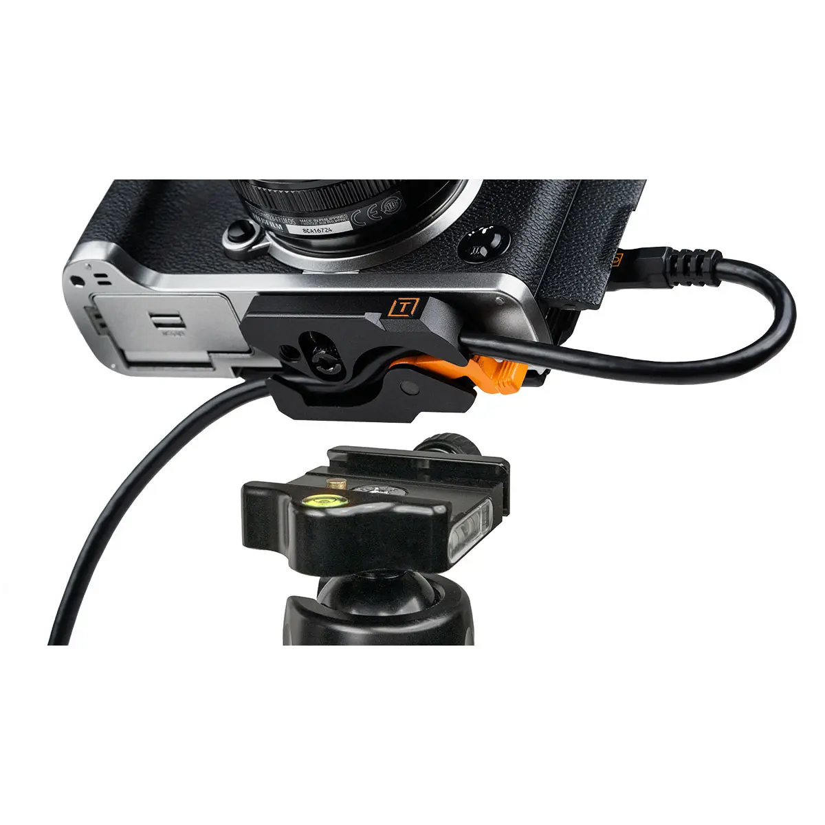Tether Tools LeverLock Plate & TetherPro Optima 10G 31' USB-C Straight Cable - Electronic Port Connection Accessory for Computers, Black, Device Protection, Cable Ties, Camera Setup