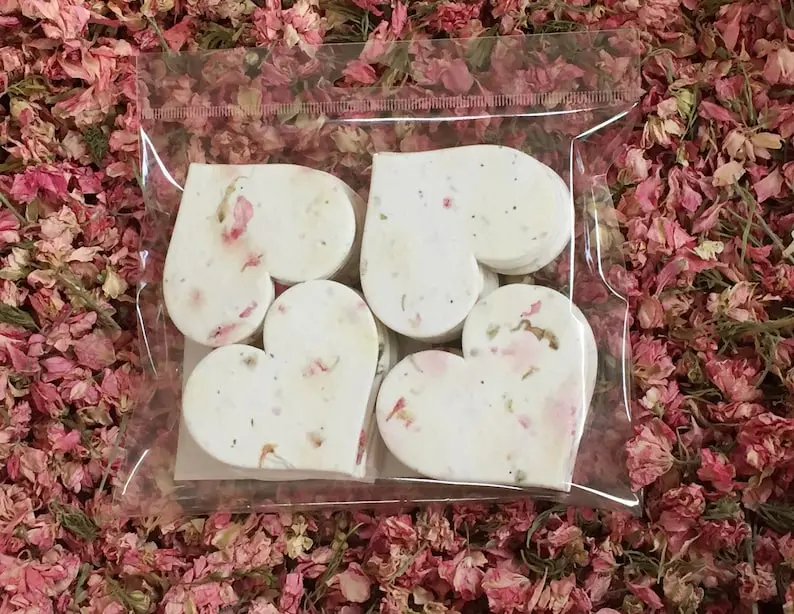 Seed Paper Hearts 2.85"w x 2.5"h Wildflower Pink Flower Petals for Weddings or Events #24s, Set of 100