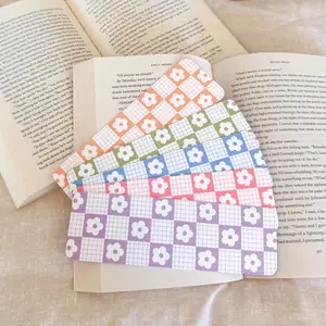 Floral Bookmark Set | Cute Daisy Bookmark | Colorful Flower Bookmark | Aesthetic Bookmark, Book Lover Gift, Plaid Spring Bookmark Set