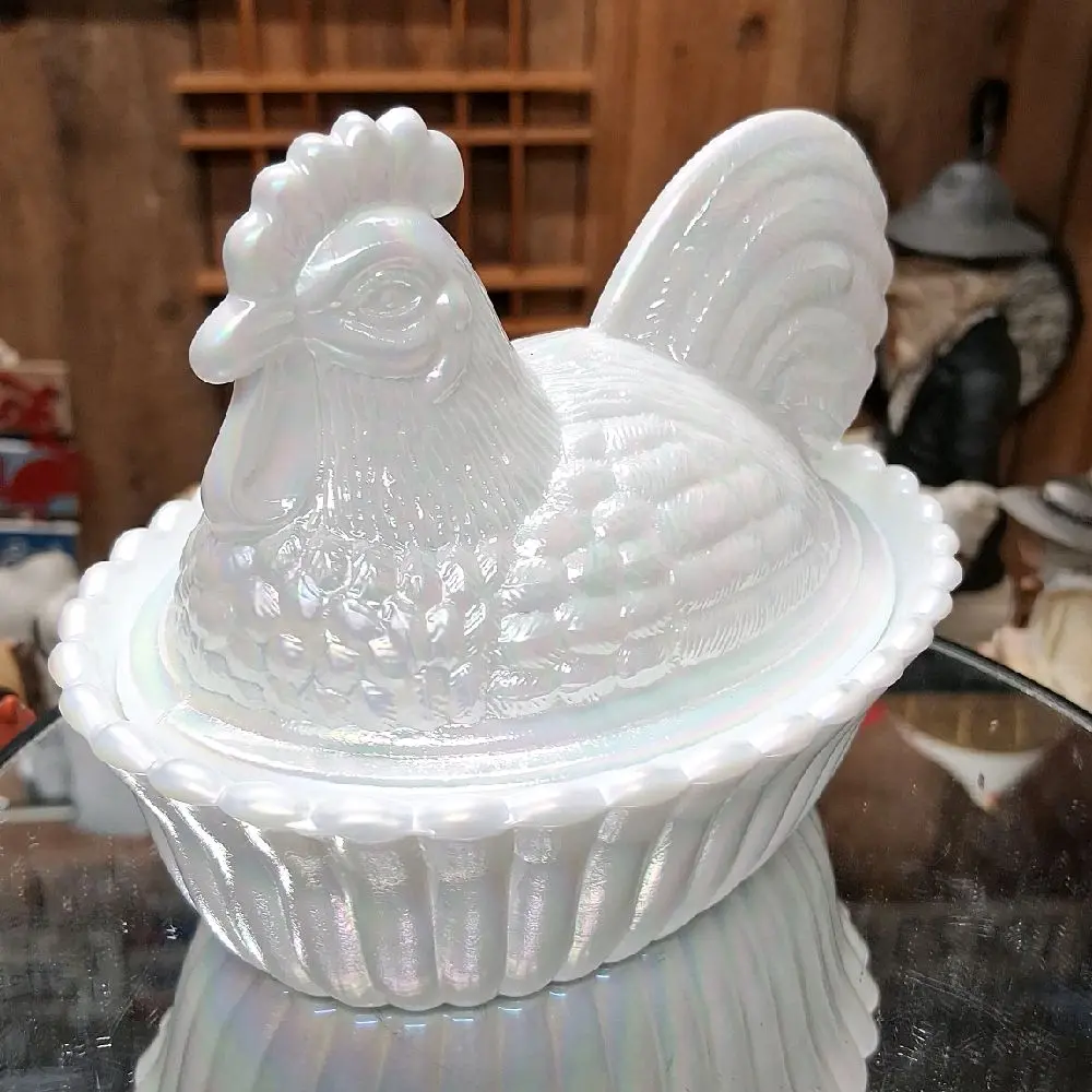 Mother of Pearl Hen / Rooster on Ribbed Nest
