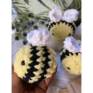 Bumblebee Plushie/ Crochet Bee