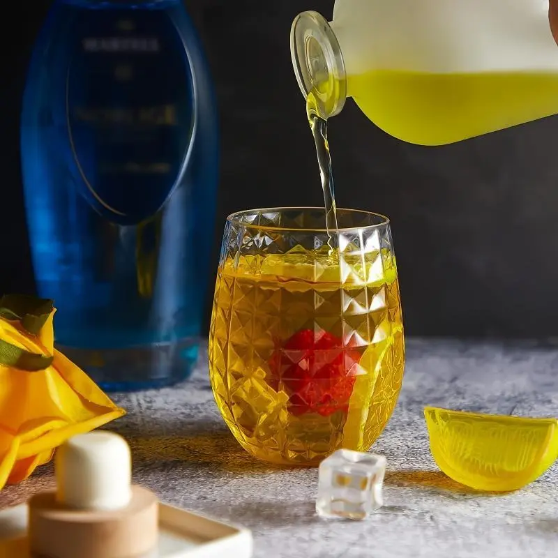 12OZ Clear Pineapple-Shaped PET Plastic Wine Glass, Food-Grade Large Capacity 360ML Whiskey Cup, Ideal Party Drinkware