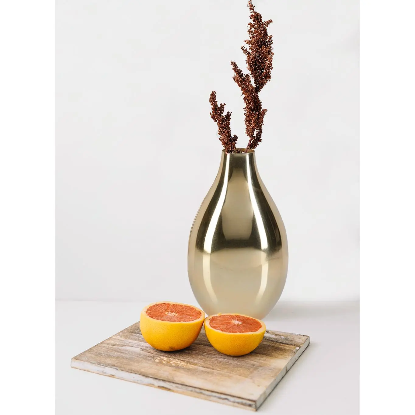 Pear-Shaped Gold Vase Collection