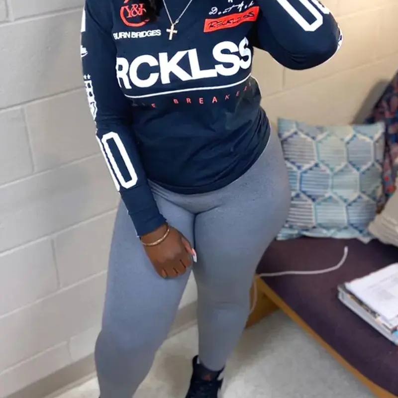 Women's Letter Print Casual Sports Long Sleeve Top, Casual Athletic Apparel, Comfortable and Stylish, Perfect for Everyday Wear, Ladies Fashion Clothing, Athletic Workout Clothing, Letter Print Sweatshirt, Athletic Tops