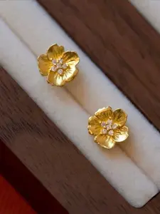 Elegant Temperament, Exquisite Zirconia Mini Statement Earrings, Retro Peach Blossom Design, Versatile and Fashionable for Women's Daily Life, Simple and Hypoallergenic Earrings, Gift Jewelry