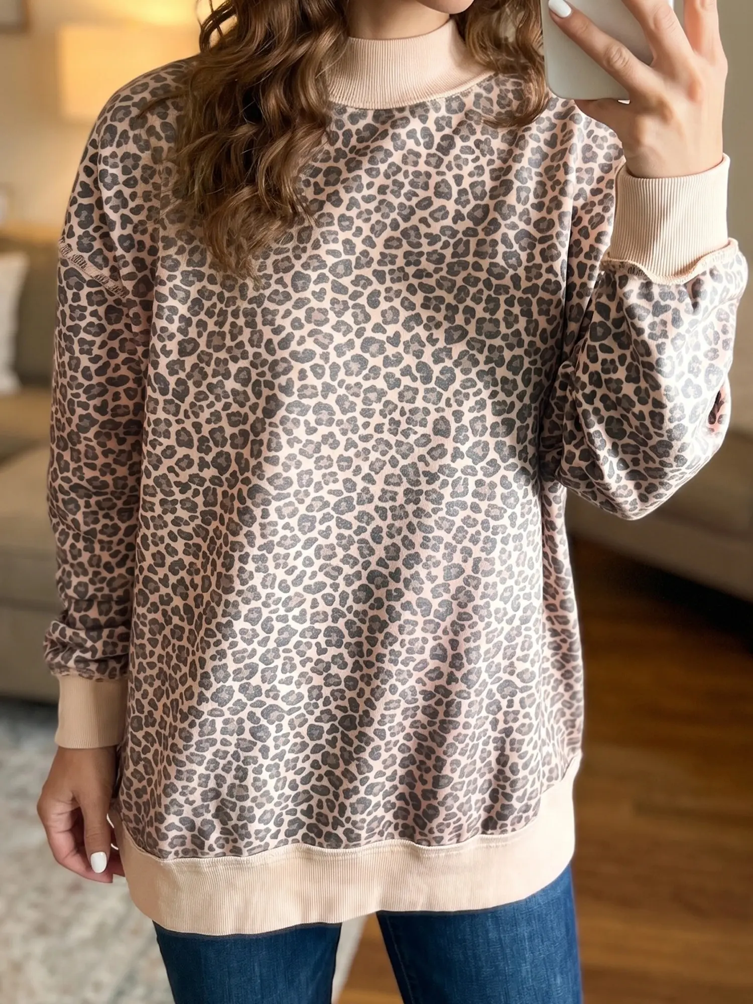 Women’s Comfortable Leopard Print High Neck Longsleeves Sweatshirt - Ribbed Cuffs & Hem, Relaxed Fit Twist Style Clothes for Fall, Travel & Everyday Casual Wear, Turtleneck