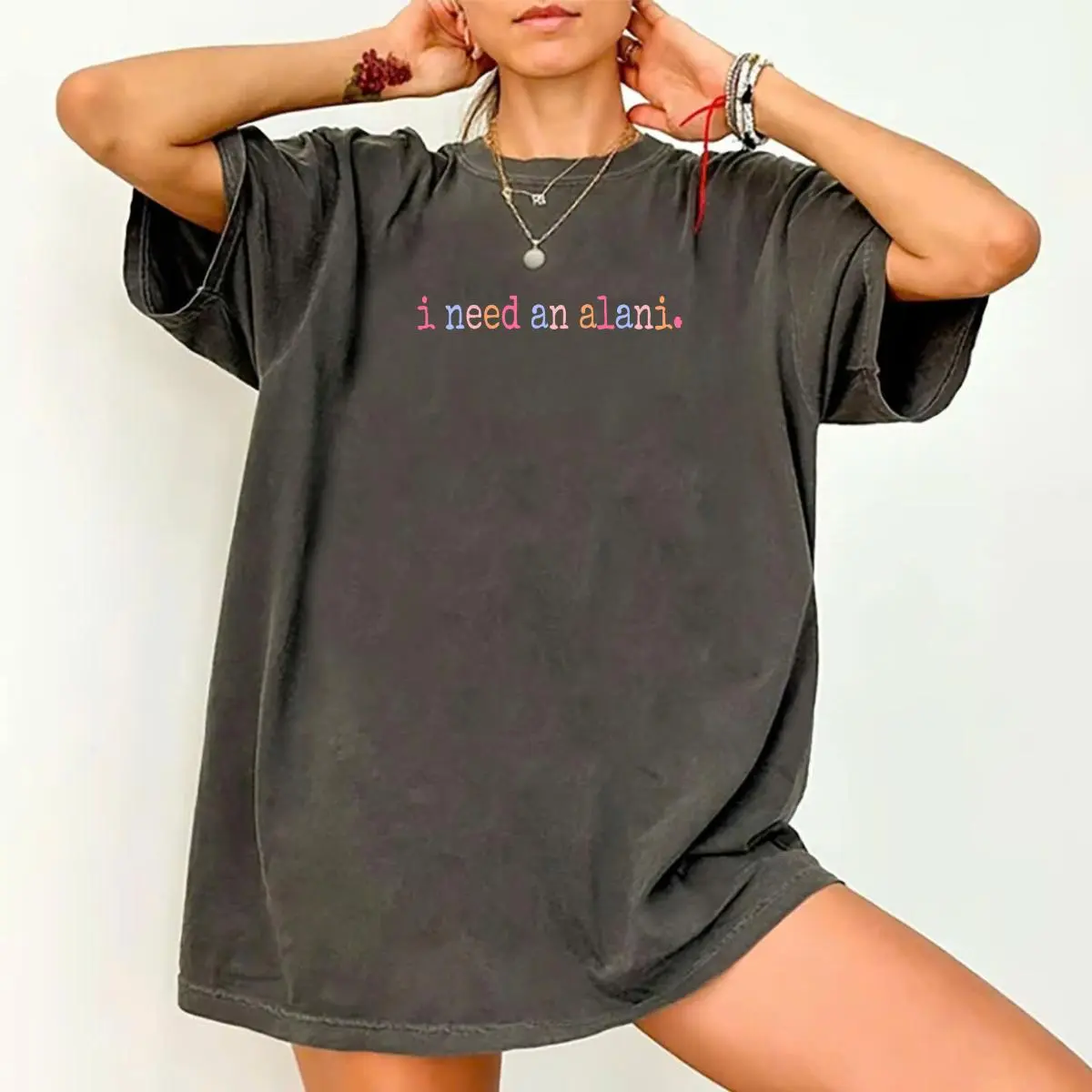 Comfort Colors I Need An Alani Shirt, Alani Summer Shirt Retro Summer Vibes 100% Cotton Fitted Crew Neck Short Sleeve Casual Tee for Women & Men - Clothes Gift For Women