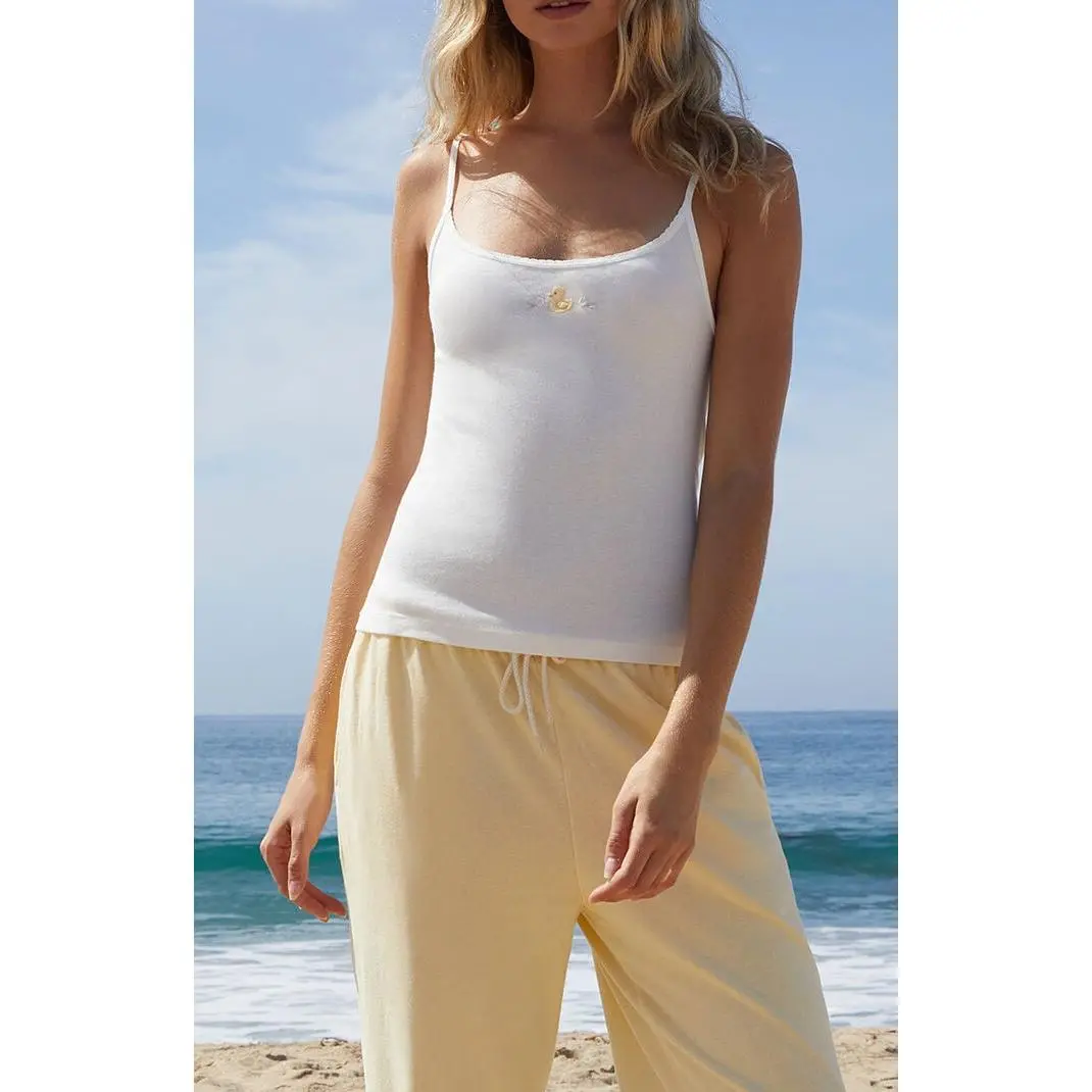John Galt Women's White Skylar Duck Embroidered Scalloped Tank Top - Multicolor