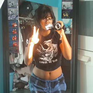 Product Review of Dvc Camera, Full HD 1080P Video Camcorder, 3-Inch Tft LCD Screen, 270° Rotating IPS Display, Includes Remote & 32GB Memory Card from J**🪷