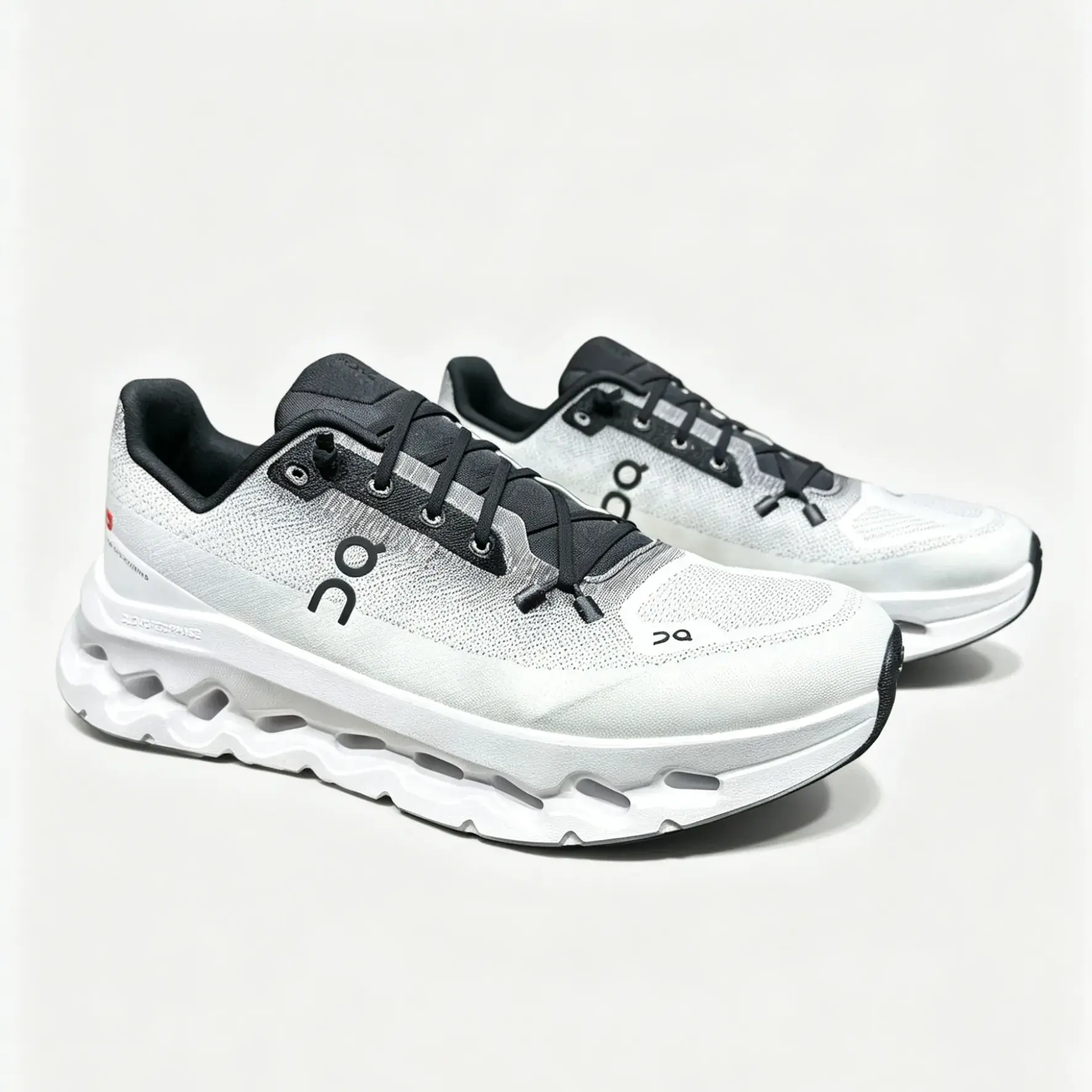 On Cloudtilt Unisex Outdoor Running Shoes, Lightweight Cushioned Walking Sneakers with Breathable Engineered Mesh, CloudTilt Midsole for All-Day Comfort