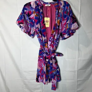 Entro romper small but roomy fit