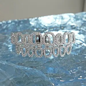 2pcs/ Set Iced Out Golden Silvery Color Plated 8 Top 8 Bottom Open Face Grills Dental Teeth Grillz for Men Women Body Jewelry